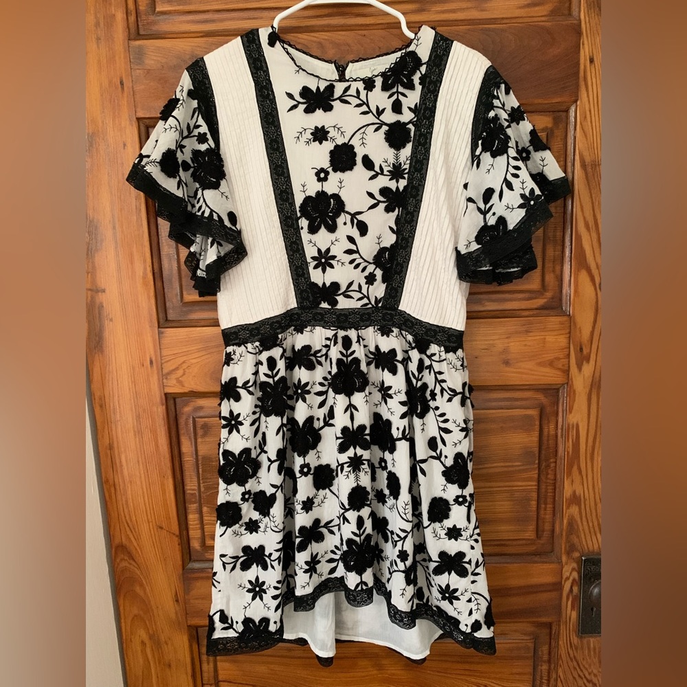 Joie Gaetena Flutter sleeve dress sz 2